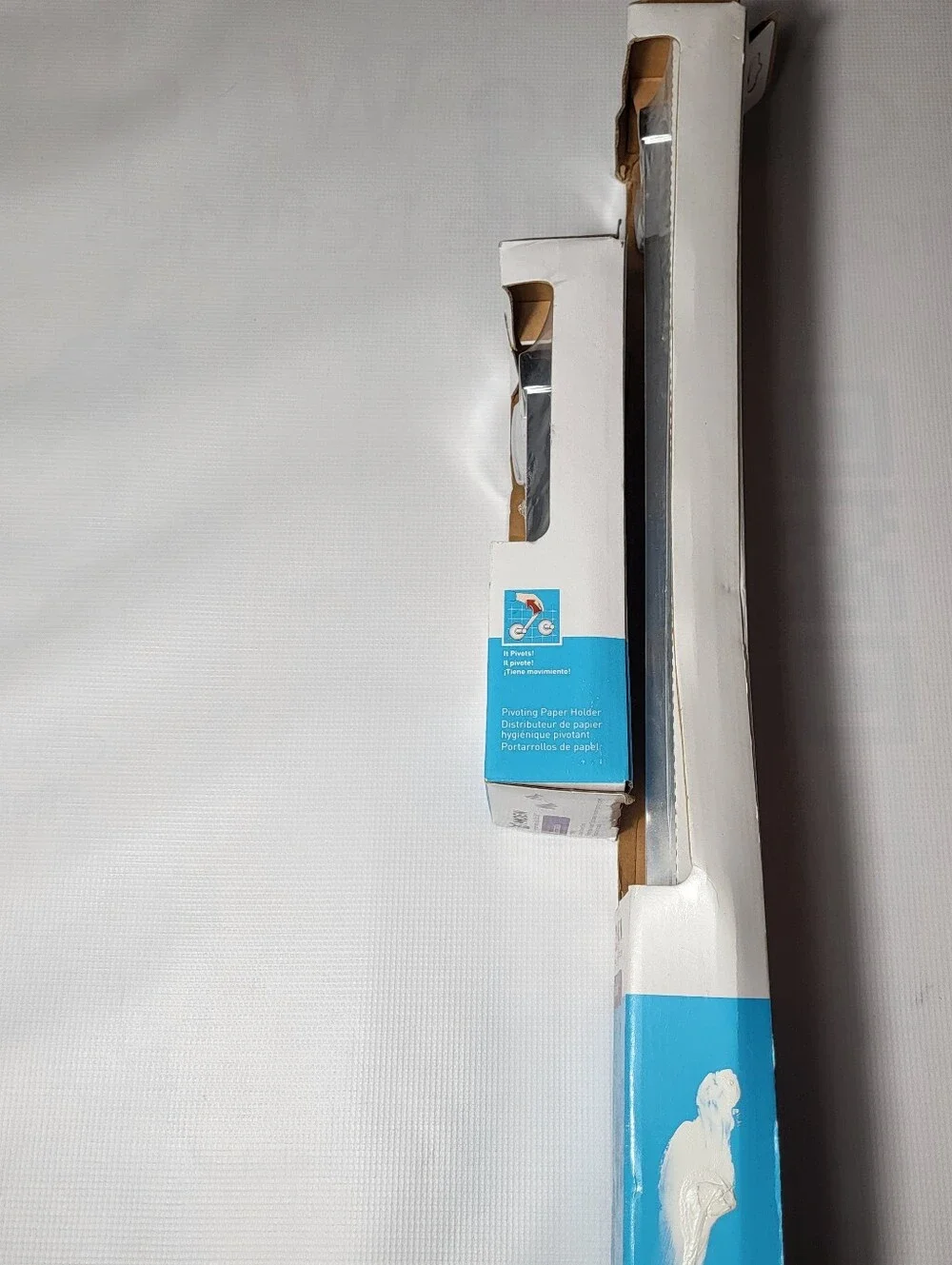 Moen Matching Set Towel Bar & Toilet Paper Holder 24” Chrome NEW in unopened box